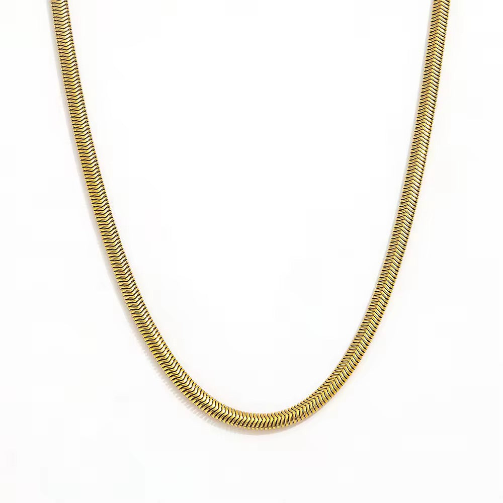 CLEO NECKLACE