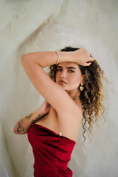 Valentina Studs